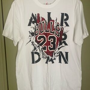 Jordan White Bulls 23 Graphic Tee
